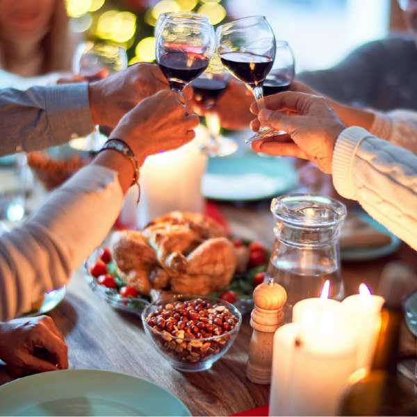 Plan een feestje met andere expats of emmigranten met je verjaardag