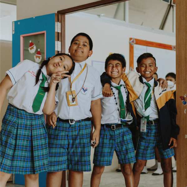 Als je kind geboren wordt in het buitenland, zie je het opgroeien als een echte wereldburger