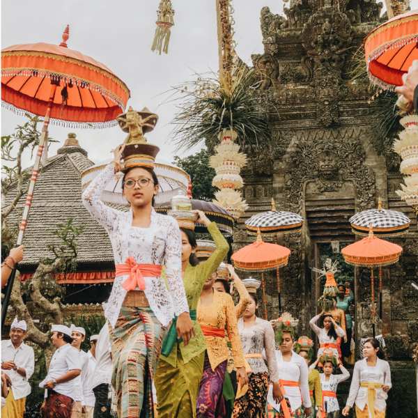 Bali biedt een tropisch leven en een grote internationale gemeenschap