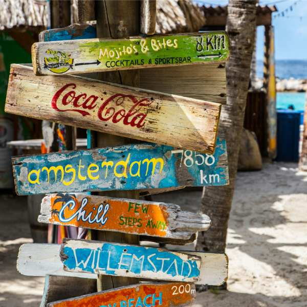 Curaçao is onderdeel van het Koninkrijk der Nederlanden en iedereen spreekt er Nederlands