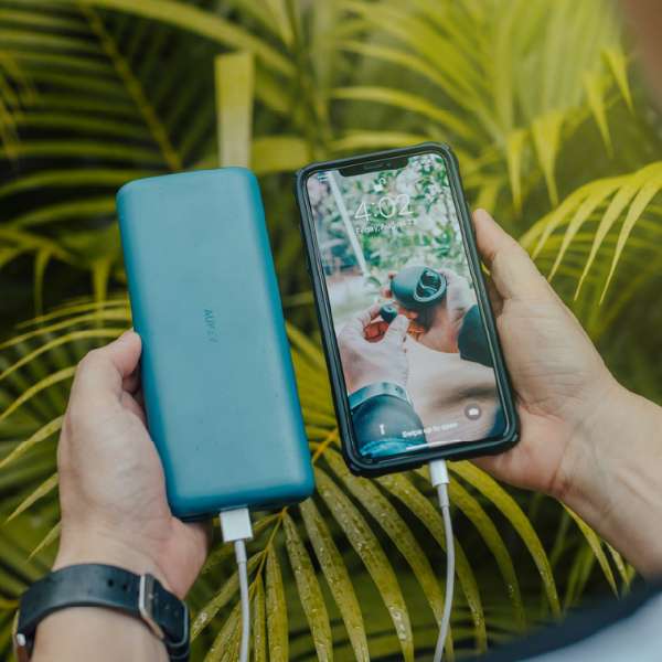 Een goede powerbank is een absolute vereiste als je vaak remote werkt